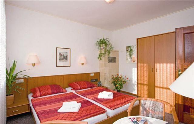 Onkel Tom'S Huette Hotel Gottingen Luaran gambar