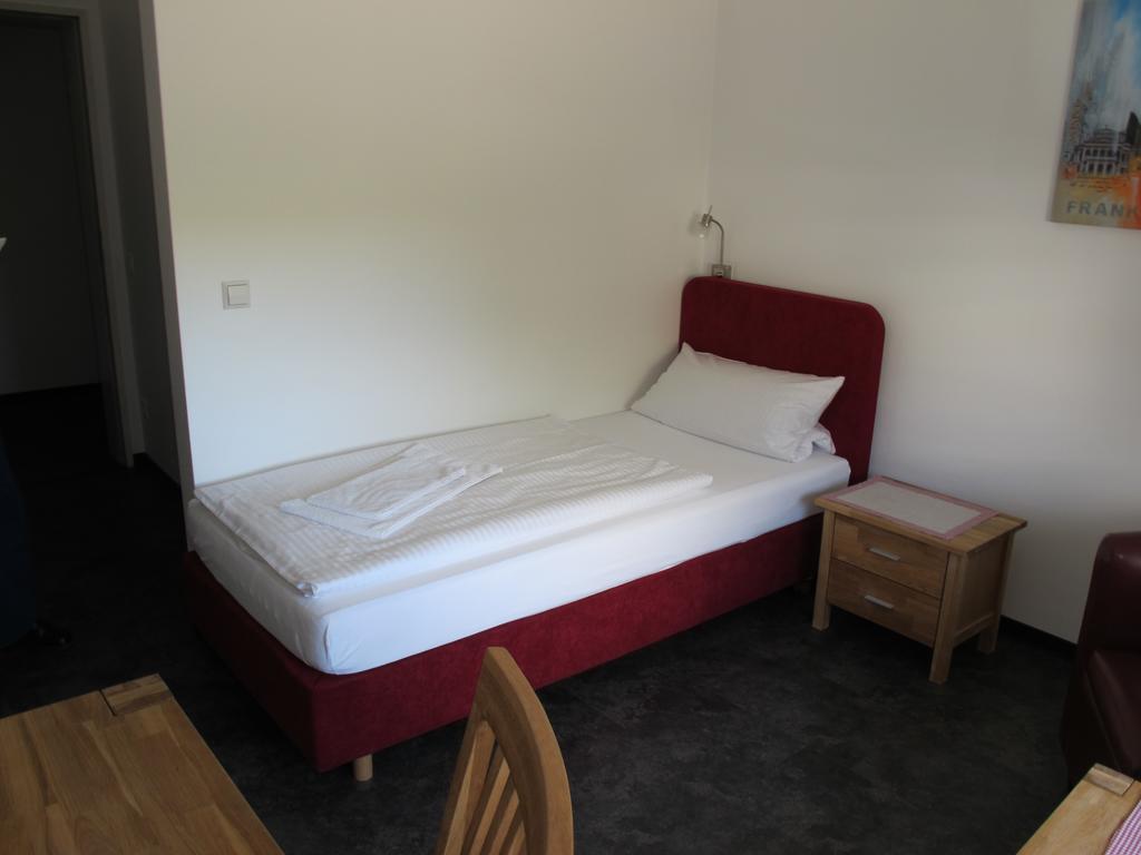 Onkel Tom'S Huette Hotel Gottingen Luaran gambar